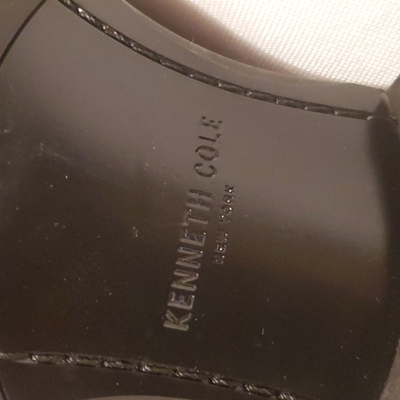 Men's Designer Shoes by Kenneth Cole. - Picture 3 of 4